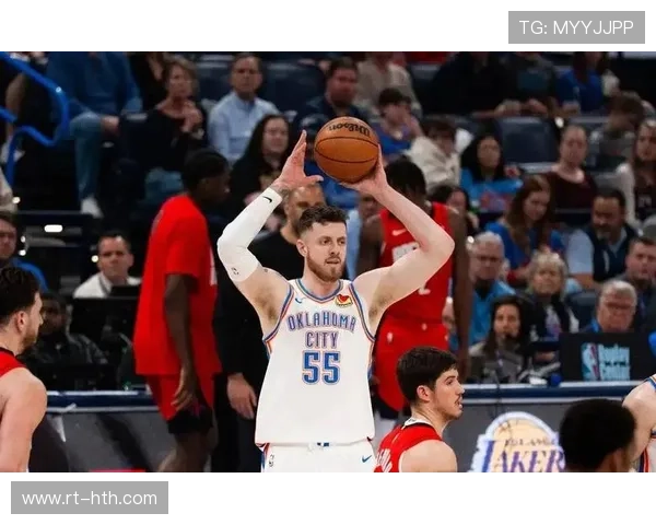 超级比赛日焦点战：骑士vs掘金上演外线双枪与内线巨兽对决