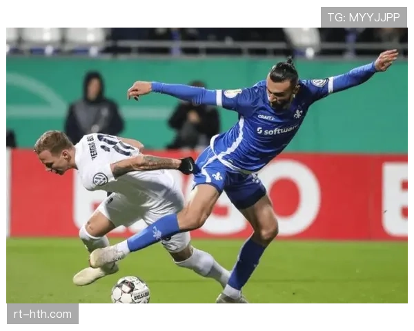 德国杯：凯泽斯劳滕爆冷淘汰莱比锡，闯入四强